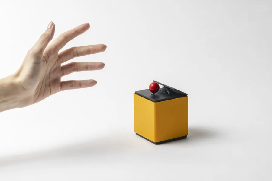 hand-10